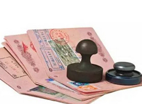 移民，两年后他做出了这个选择